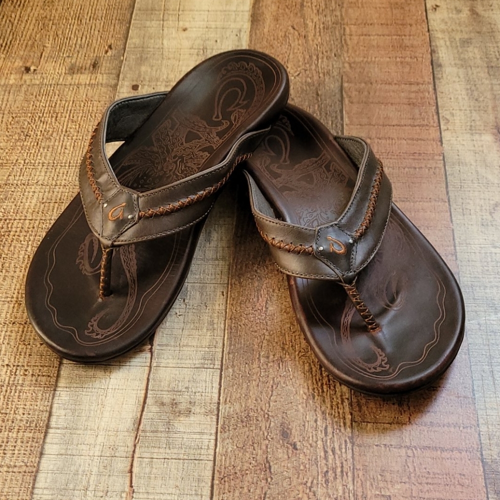 Mens sz 11 Olukai